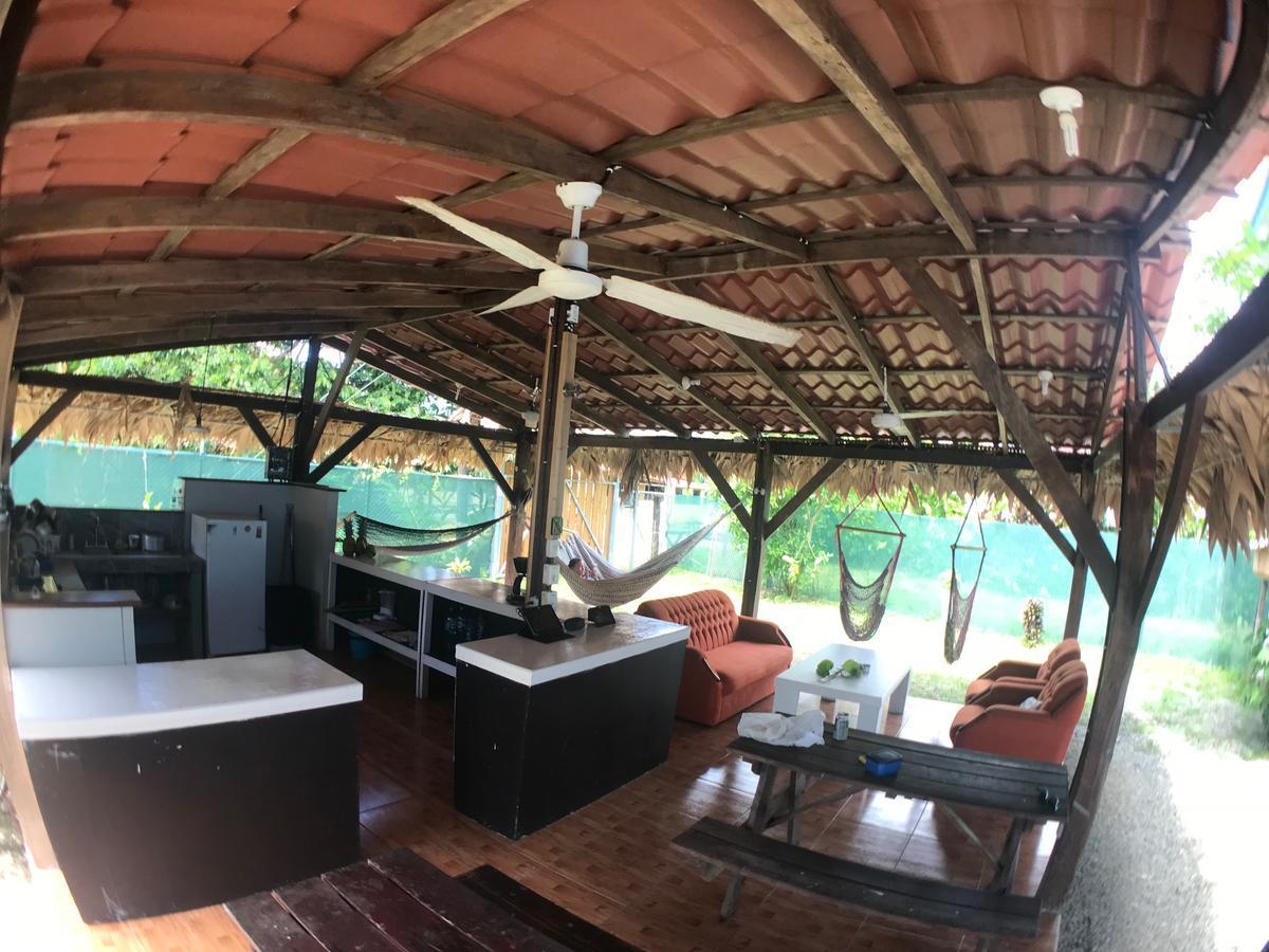 Hotel One Love Puerto Viejo Puerto Viejo de Talamanca Екстер'єр фото